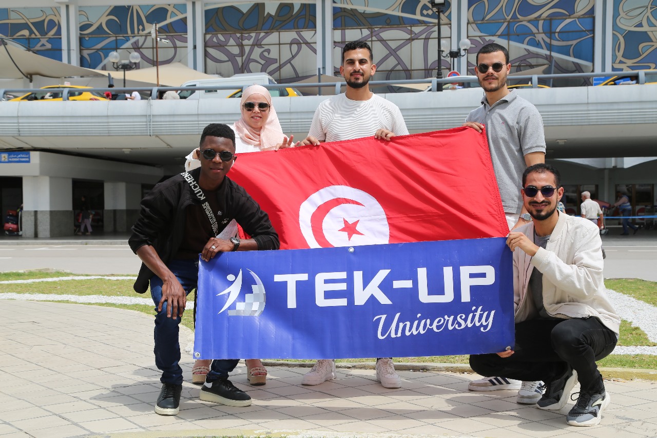 TEK-UP Huawei competition 2025 team photo